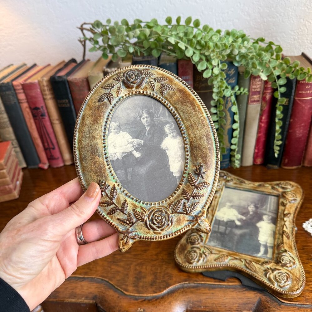 Vintage Victorian Style Frames - Picture 3 of 11
